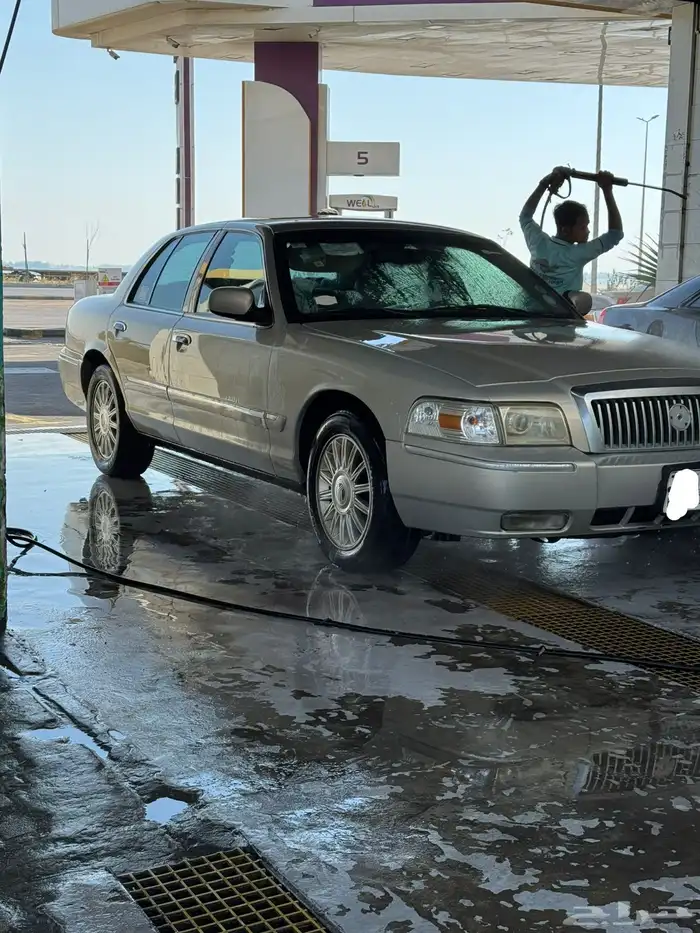 فورد ماركيز 10