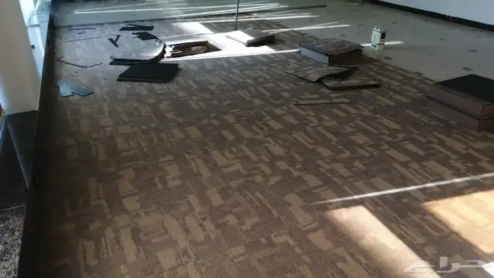 بلاط مكاتب 50ف50 موكيت 5