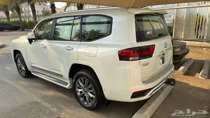 تويوتا لاندكروزر جي اكس ار 4ديزل 2024 7