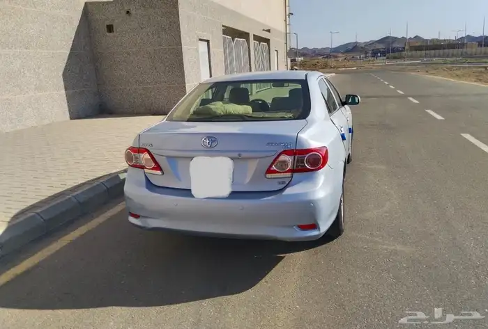 Toyota Corolla  2013  Automatic  250 000 KM 2