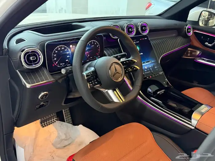 مرسيدس بينز GLC300 2025 جديد بطاقه 19