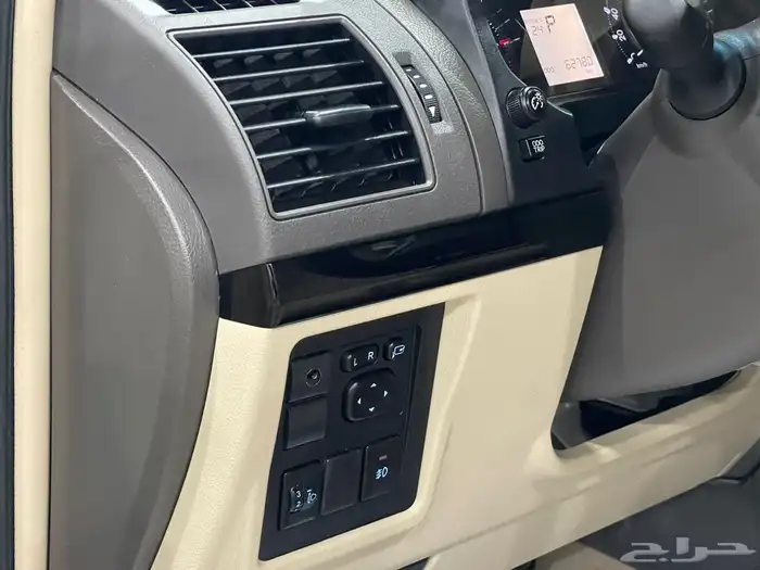 تويوتا برادو 2023 TXL سعودي بحالة الوكالة .. 15