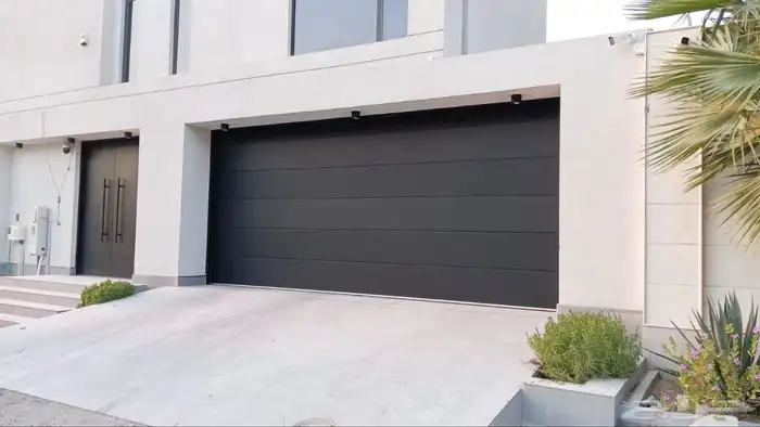 تركيب وصيانة ابواب وكراجات 2