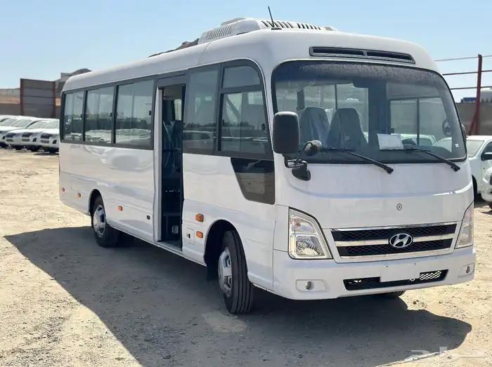 باص هيونداي 23 و 26 راكب 2023 2