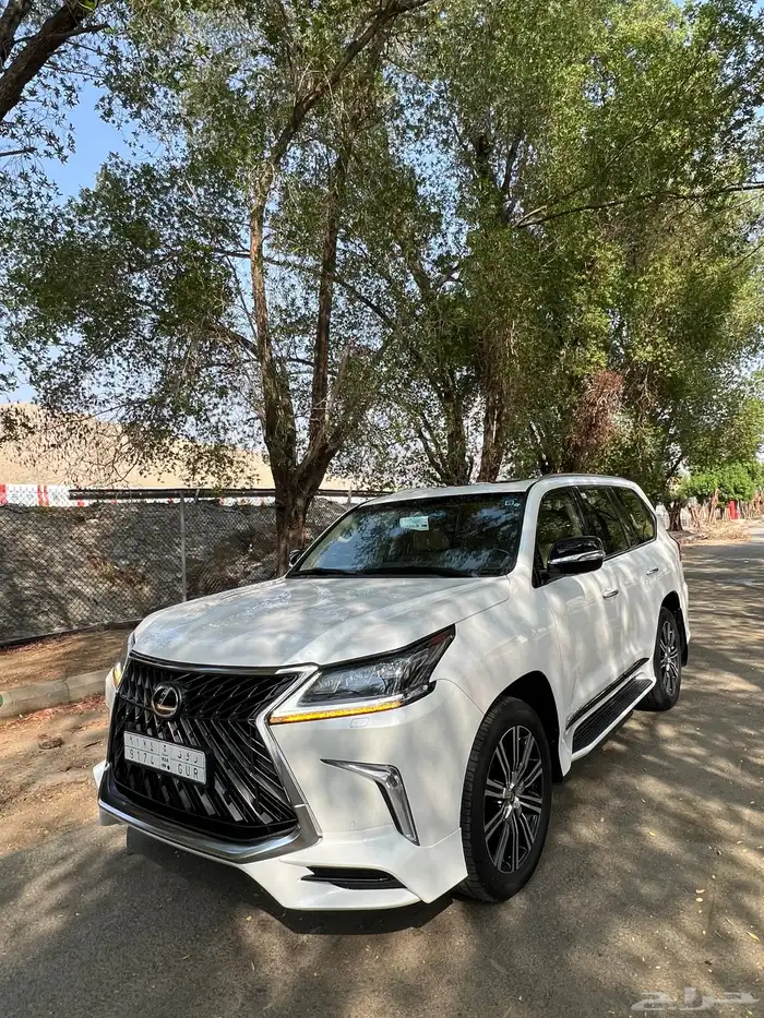 جيب لكزس 570 سوبر سبورت 2019 97