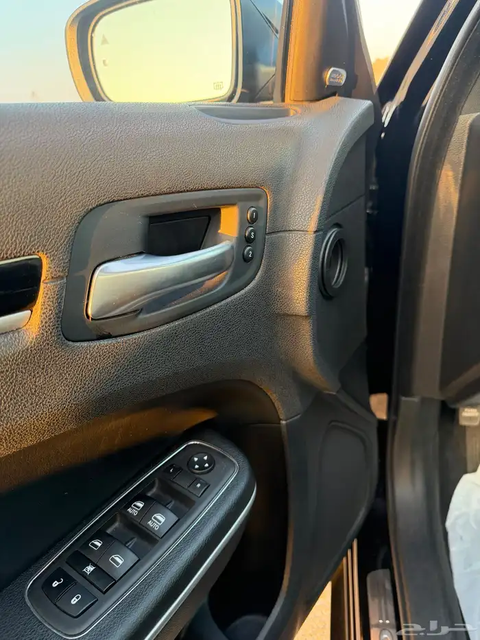 كرايزلر 2023 S 15