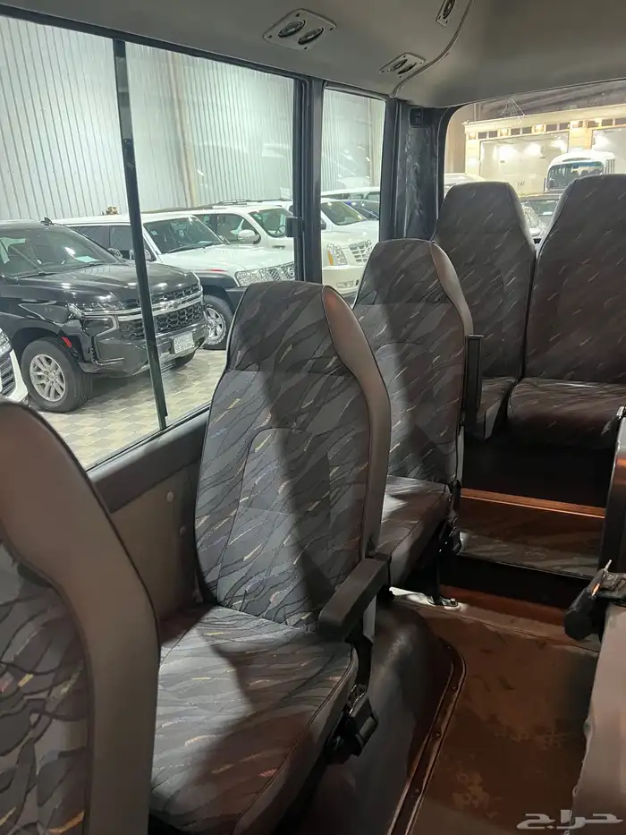 للبيع باص هونداي كونتي موديل 2011 ديزل 30 راكب 19