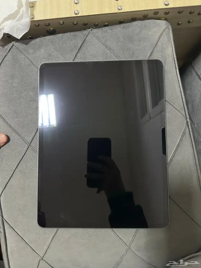 ايباد ابل اير m2 13 انش 128g شريحة 6