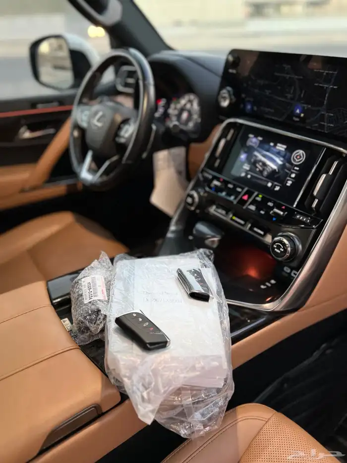 لكزس LX600 مالك اول 2023 BB قمة النظافة سعودي وكالة 39
