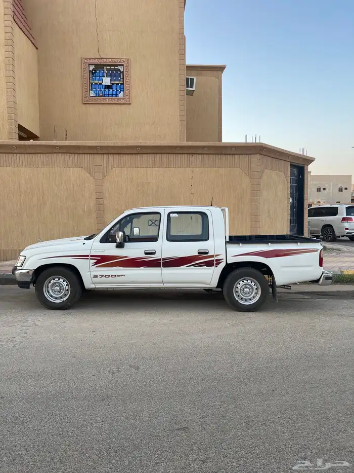 تايوتا هايلوكس 2004 غمارتين 0