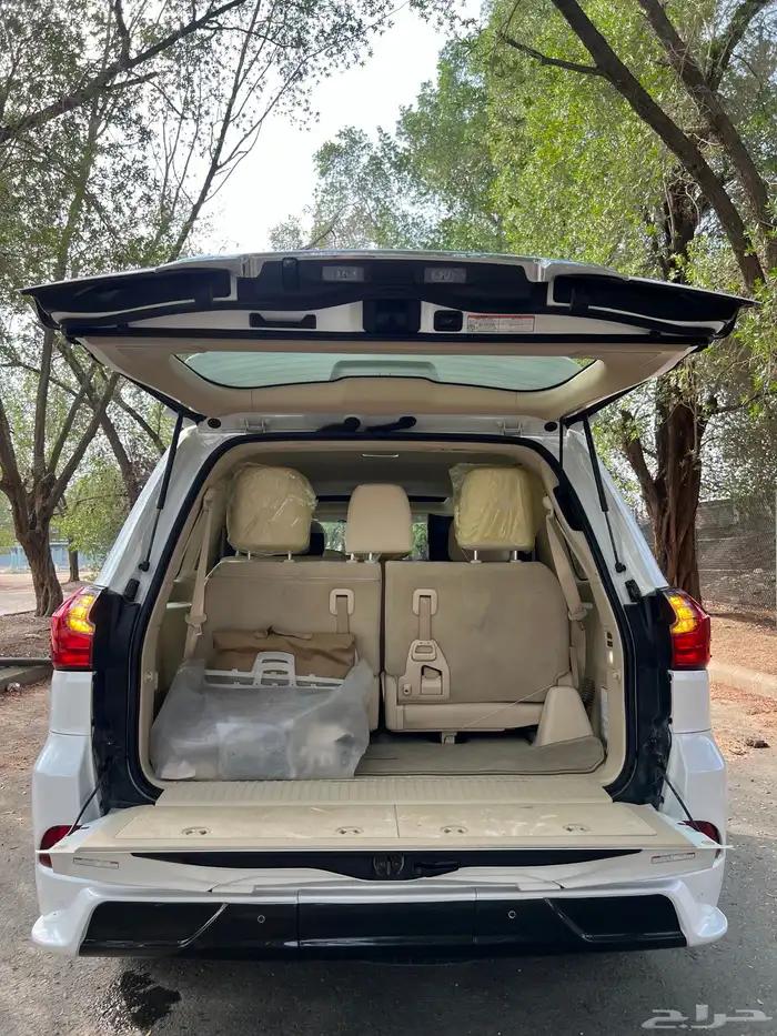 جيب لكزس 570 سوبر سبورت 2019 57