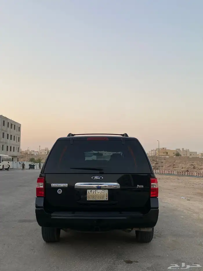 expedition اكسبديشن 2011 قصير 4