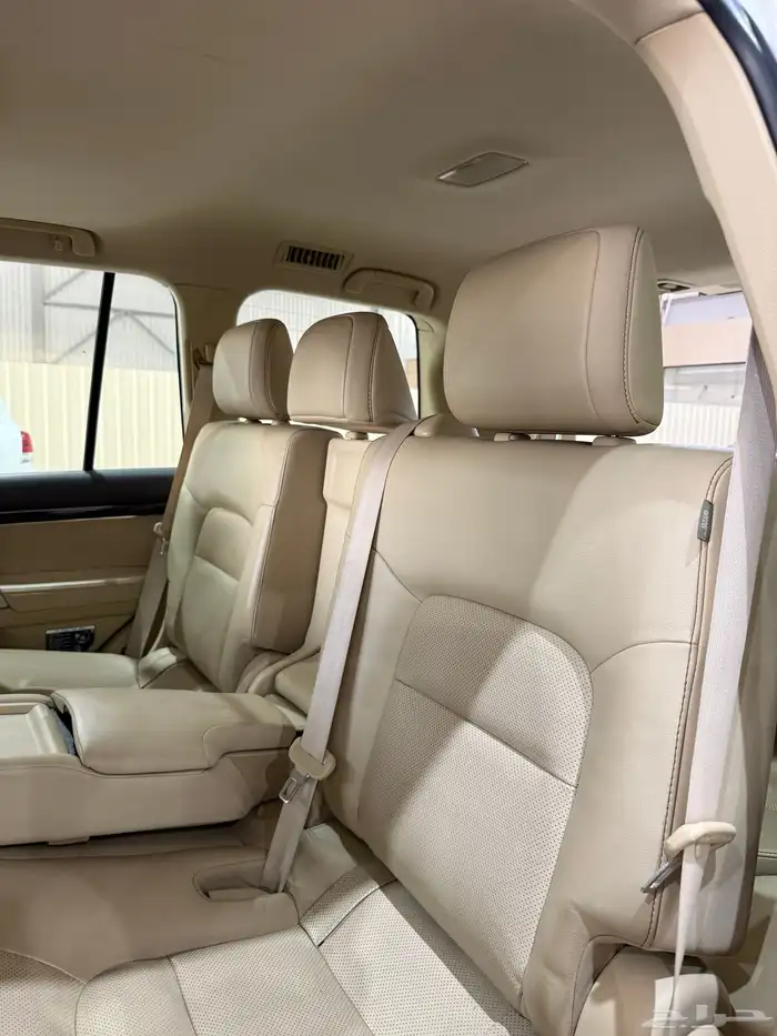 تويوتا لاندكروزر فكسار 2016فل الفل سعودي عداد 130 الف مشروط 21