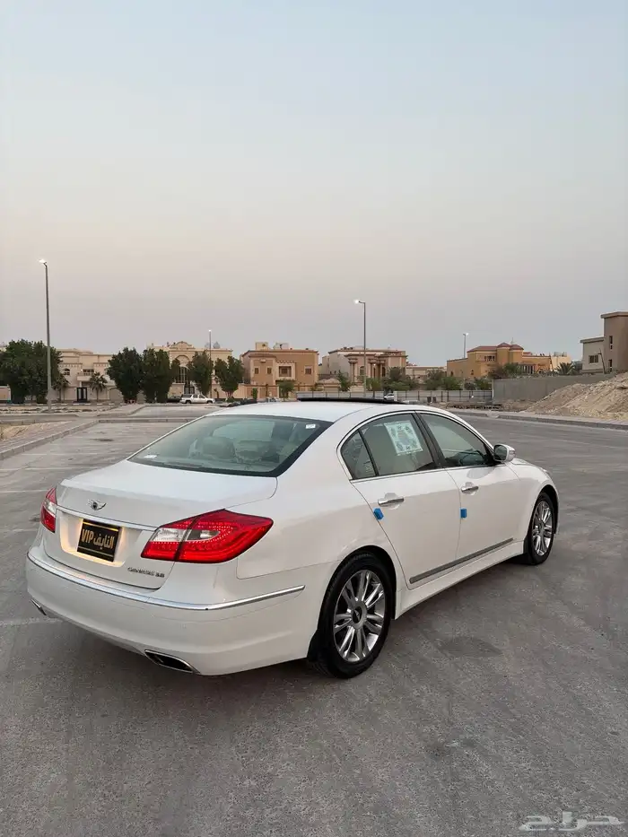 جنسس G80 موديل 2014 نص فل 2