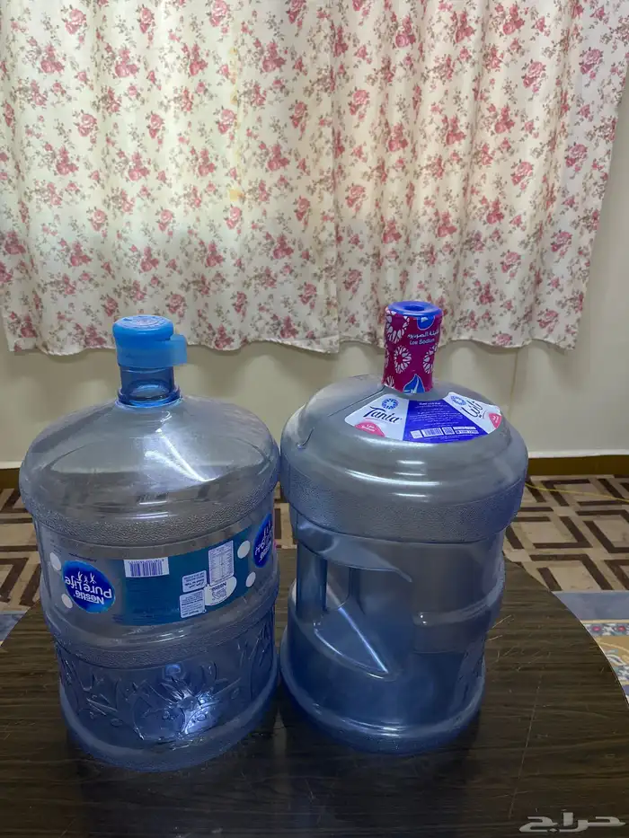 غرفة أطفال و طاولة طعام بالكراسي 2