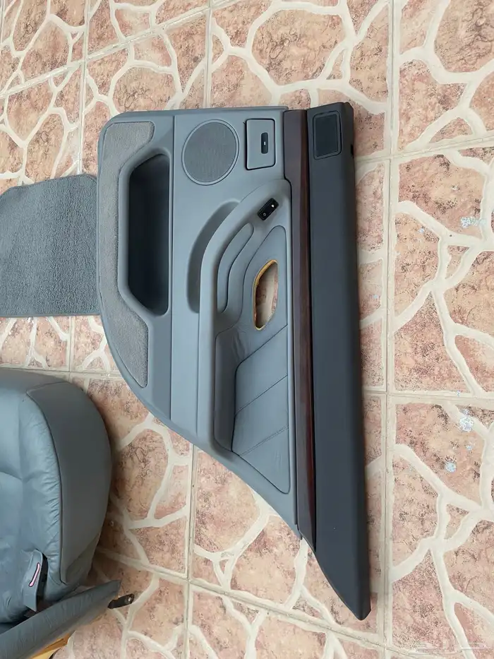 داخلية بي ام دبليو e38 انديفيجول كاملة نادر جدا نظيف 7