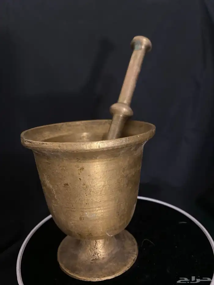 نجر صغير شفه داخليه مع اليد 1