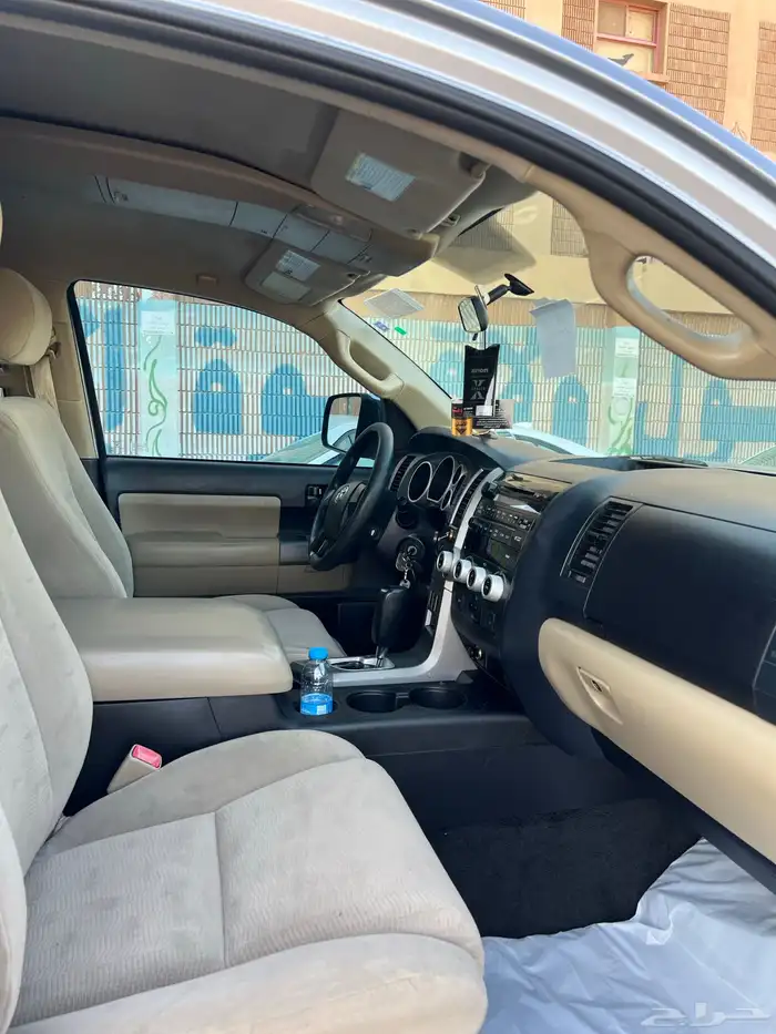 تويوتا سيكويا 2015 دبل ثلاجة 8