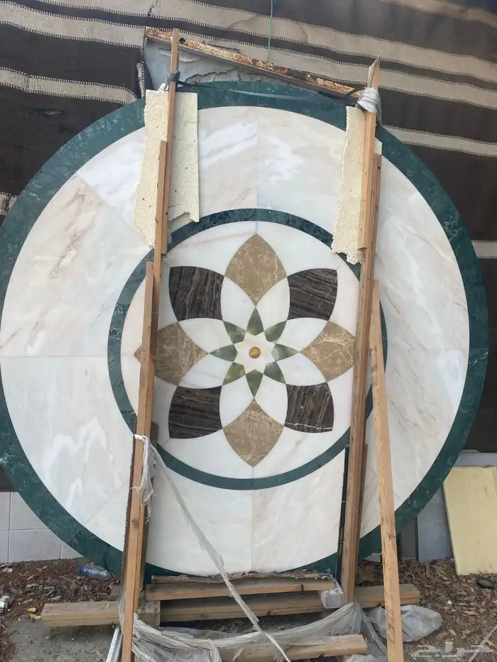 تصميم وتفصيل طاولات طعام ومكاتب رخام صناعي وطبيعي حسب الطلب 0