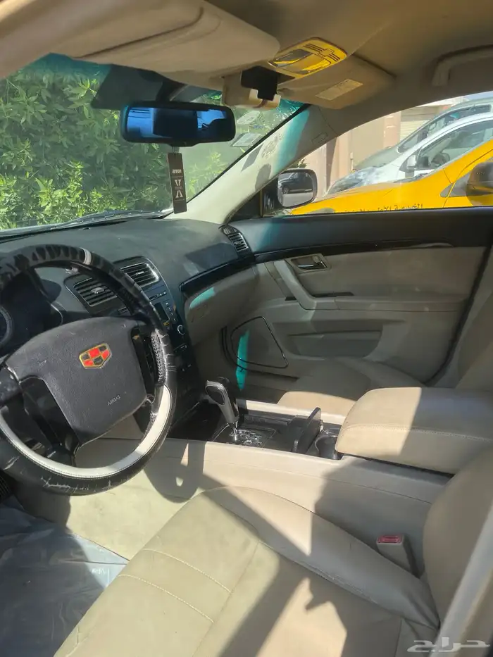 جيلي 2012 نضيف 4