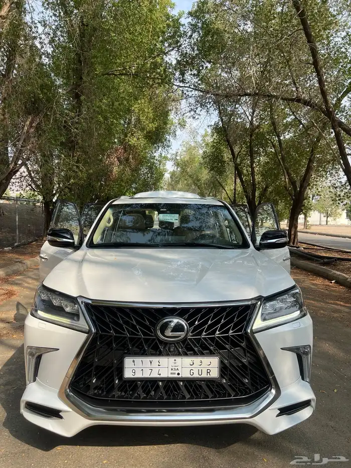 جيب لكزس 570 سوبر سبورت 2019 76