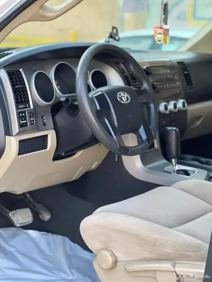 تويوتا سيكويا 2015 دبل ثلاجة 12