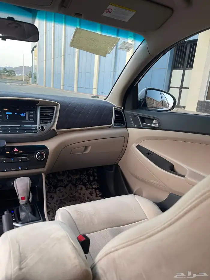 توسان 2016 بنزين نظيف 18