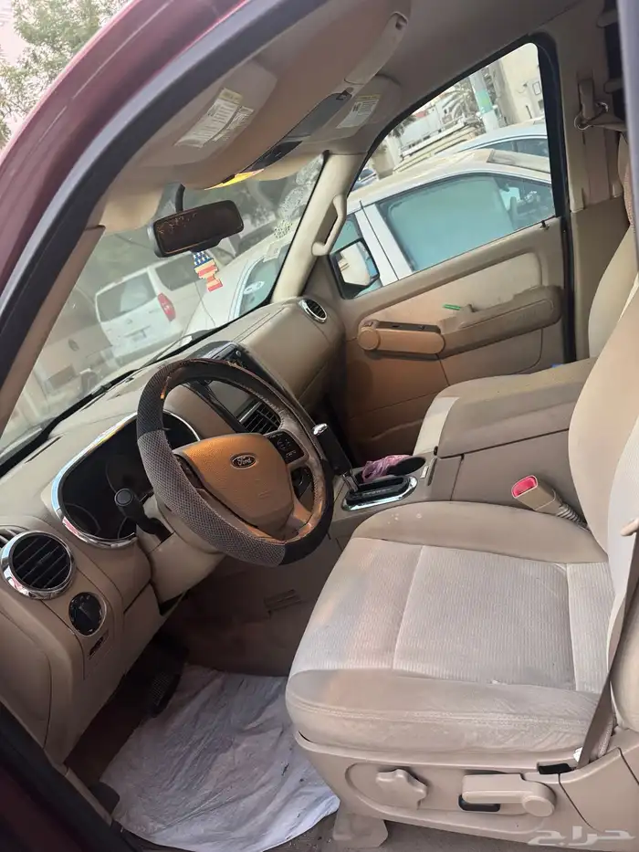 جيب فورد اكسبلور 2010 نظيف للبيع 6