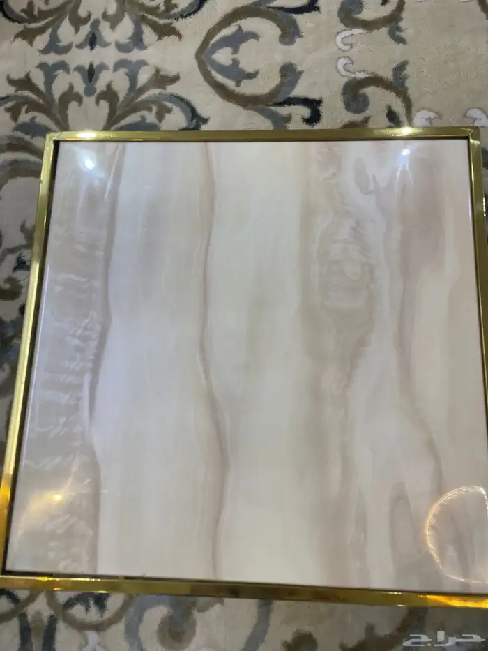 طاوله صاله للبيع نظيفه مره 1