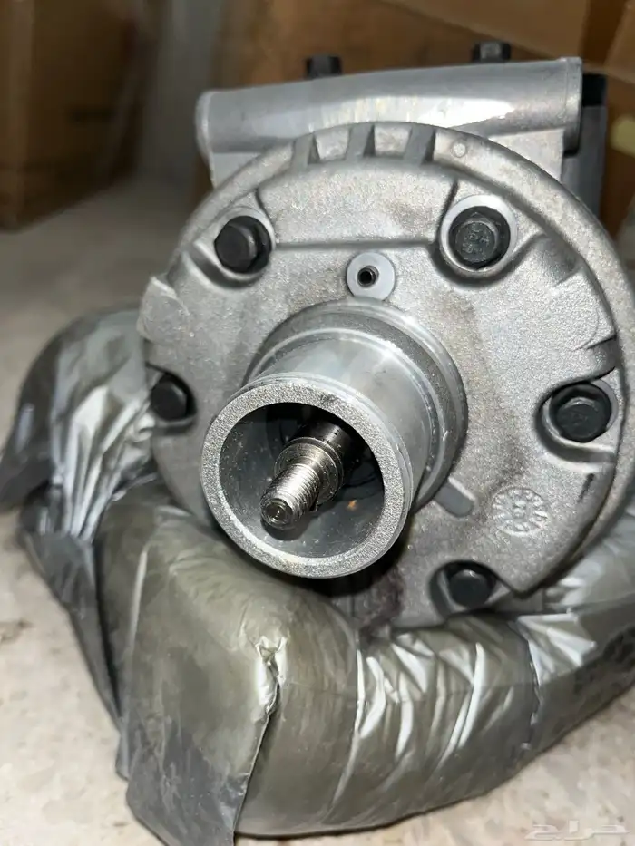 كمبرسر مكيف فورد 3