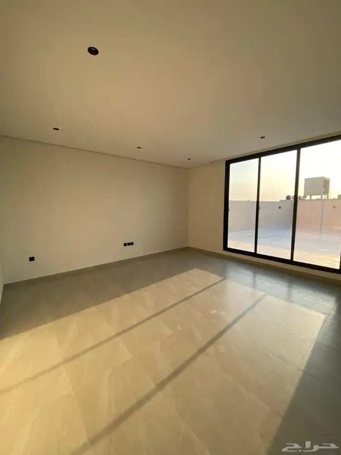 للبيع فلة مودرين من المالك مباشرة 21