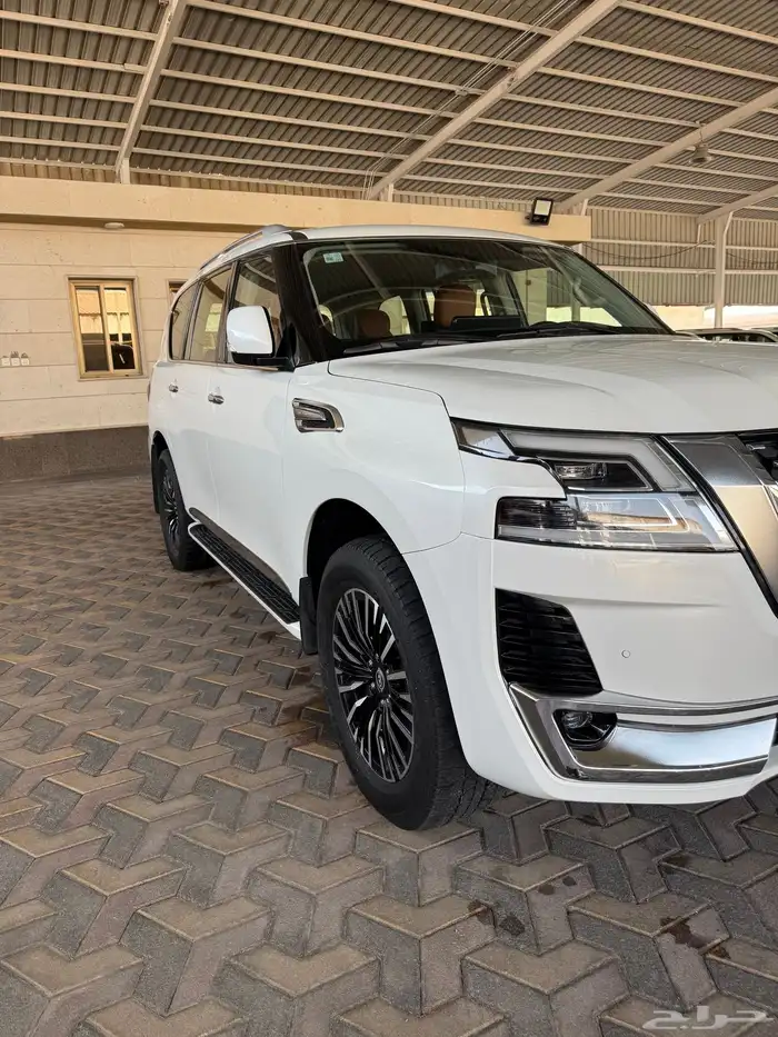 نيسان باترول تيتانيوم موديل 2022 3