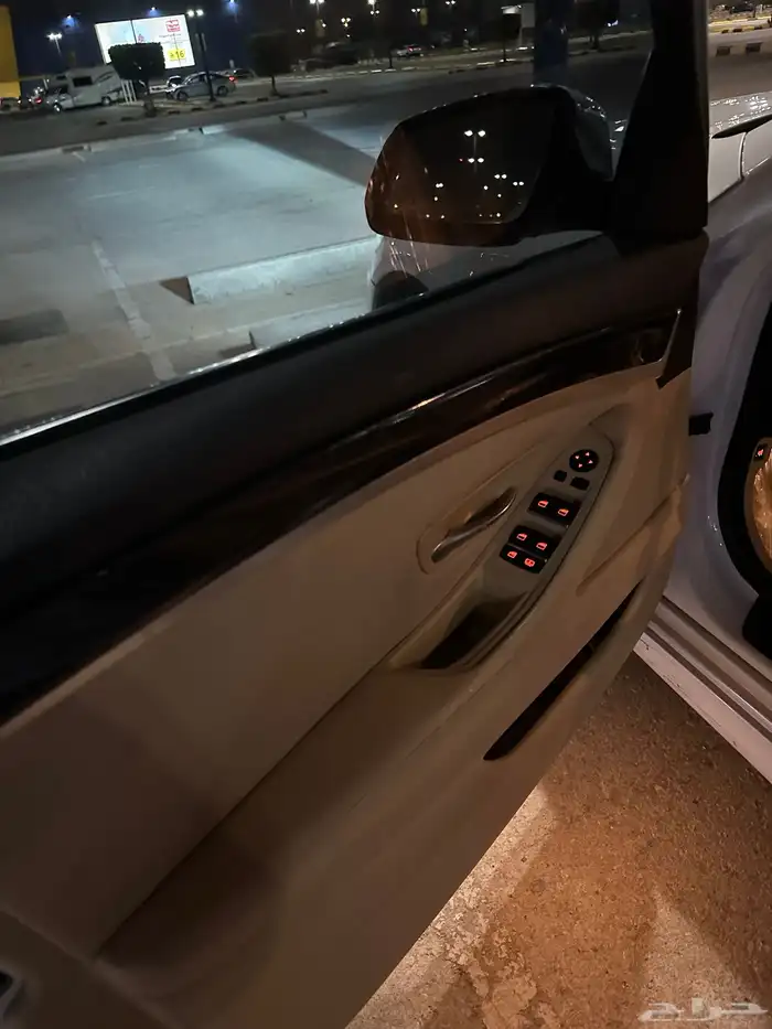 بي ام دبليو 528 أبيض  لؤلؤي 2014 نظيف جاهز للاستخدام 22