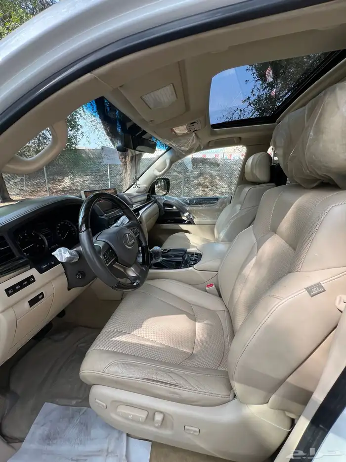 جيب لكزس 570 سوبر سبورت 2019 15