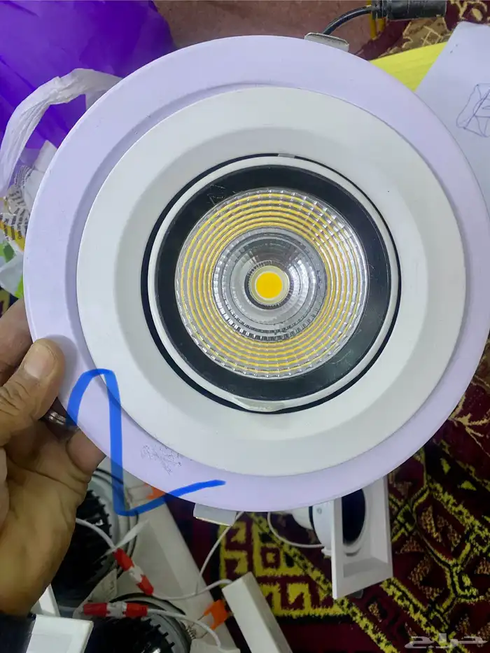 اسبوتات كهرباء 10