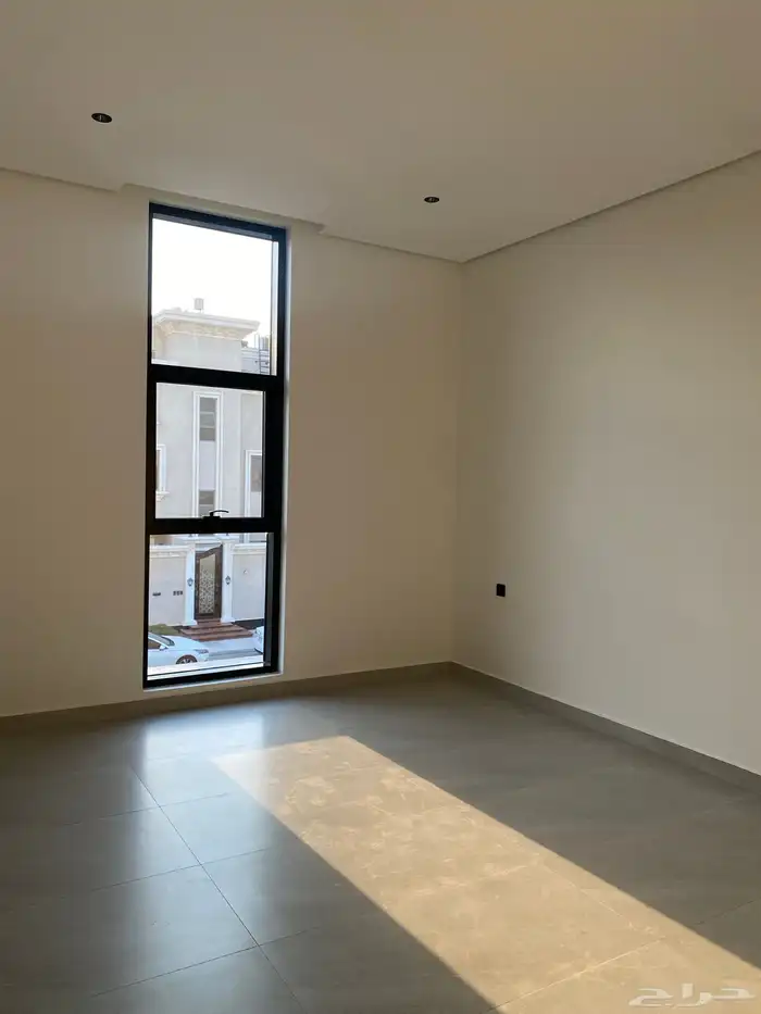 للبيع فلة مودرين من المالك مباشرة 33