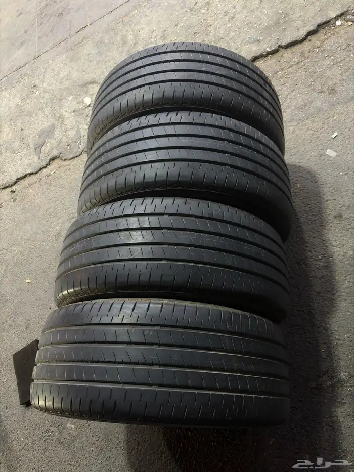 كفرات كامري235 45 18بوجستون وكاله 3