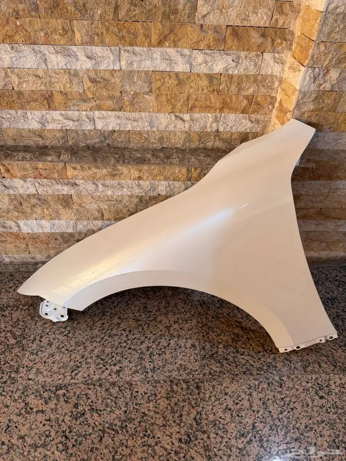 رفرف لكزس IS 2021 -2025 1