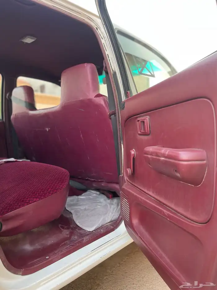 تايوتا هايلوكس 2004 غمارتين 4