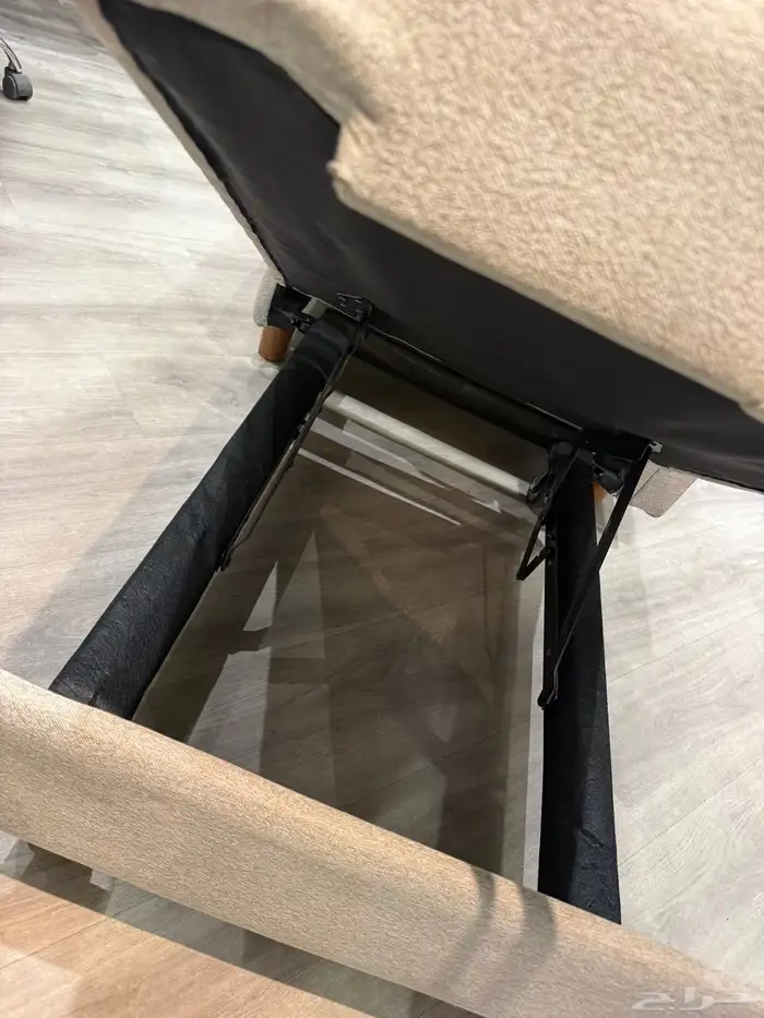 كنبة سرير للبيع 6