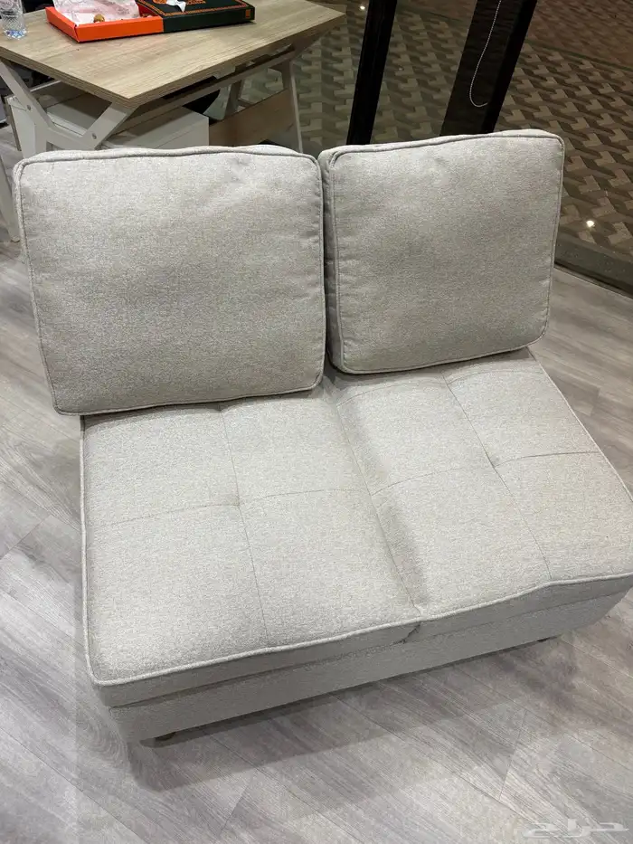 كنبة سرير للبيع 0