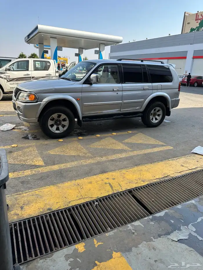 ابي ابدل سياره صغيره شرط مكينه وقير المديل 2004مفحوص ومجد 0