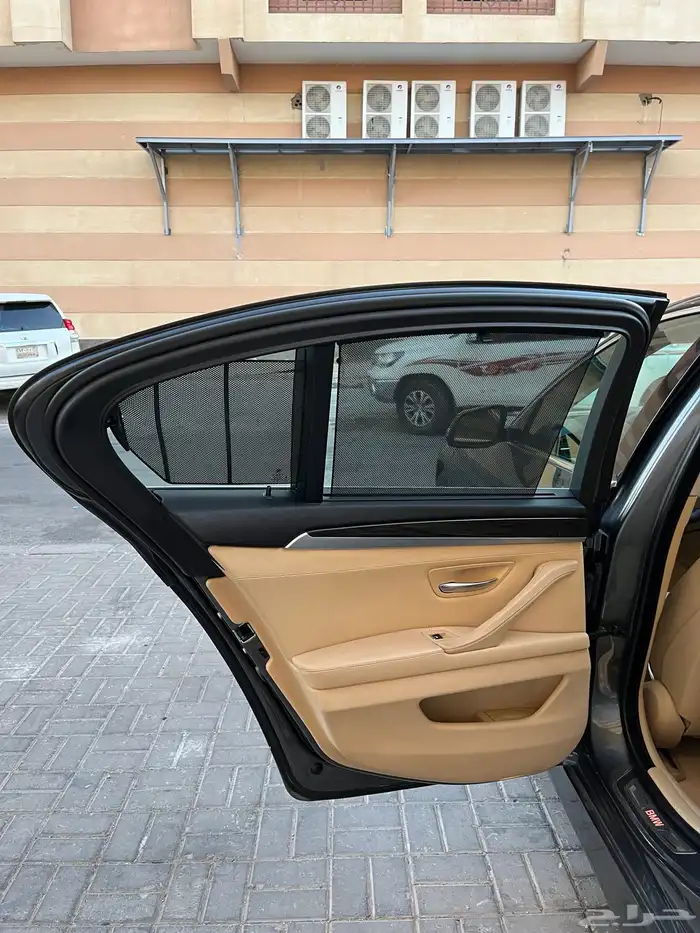 بي إم دبليو 528i 25