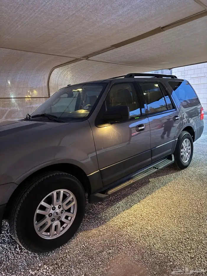 اكسبديشن 2012 دبل رصاصي نظيف 1