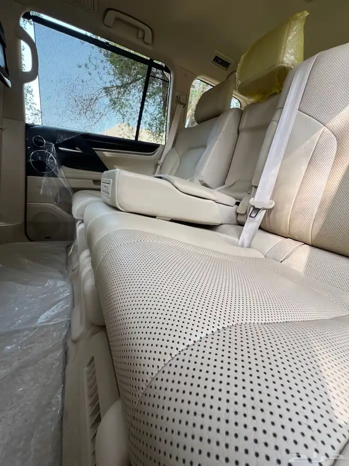 جيب لكزس 570 سوبر سبورت 2019 46