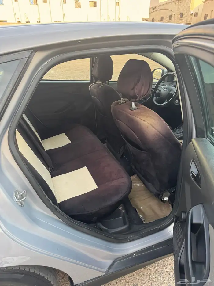 فورد فوكس هاتشباك 2013 9