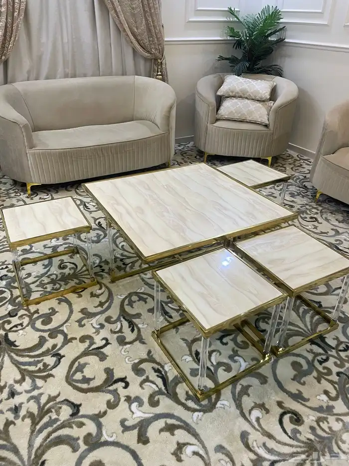 طاوله صاله للبيع نظيفه مره 0