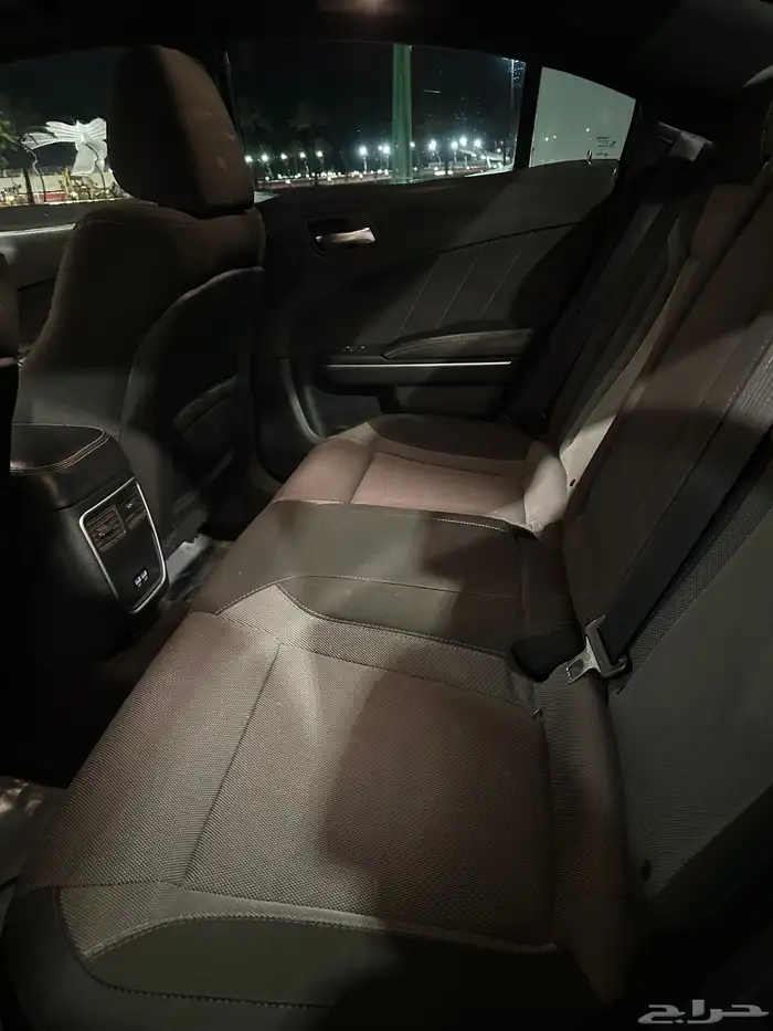 تشارجر دوج 2016 8