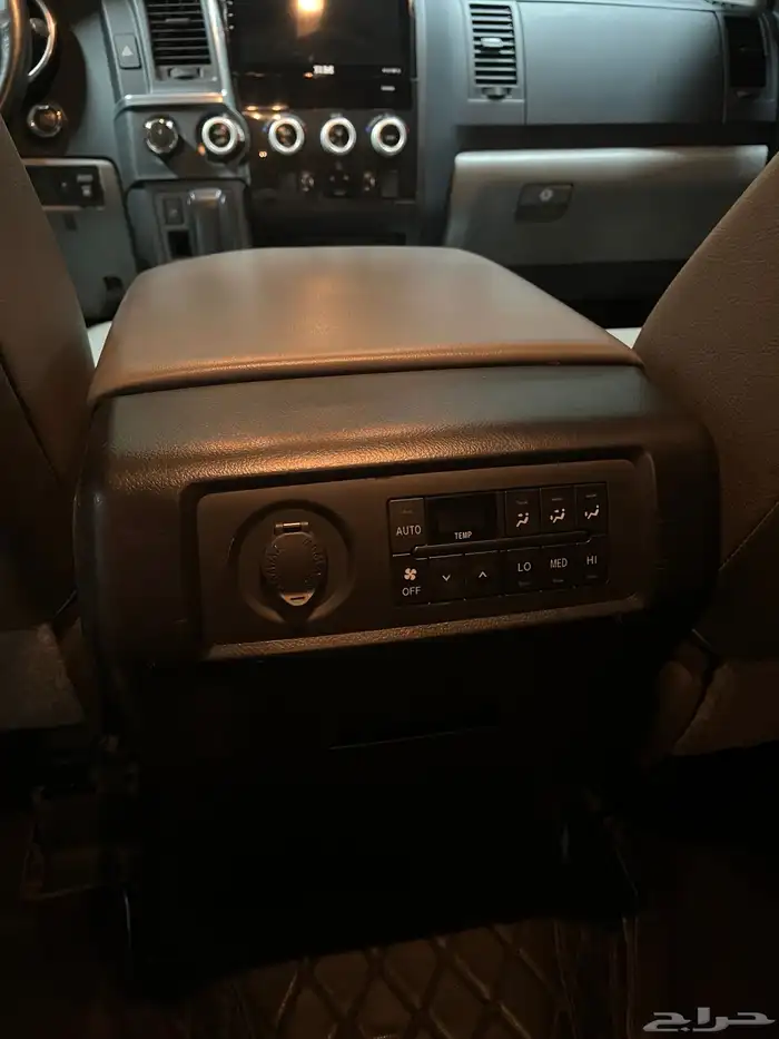 تويوتا سيكويا 2020 16