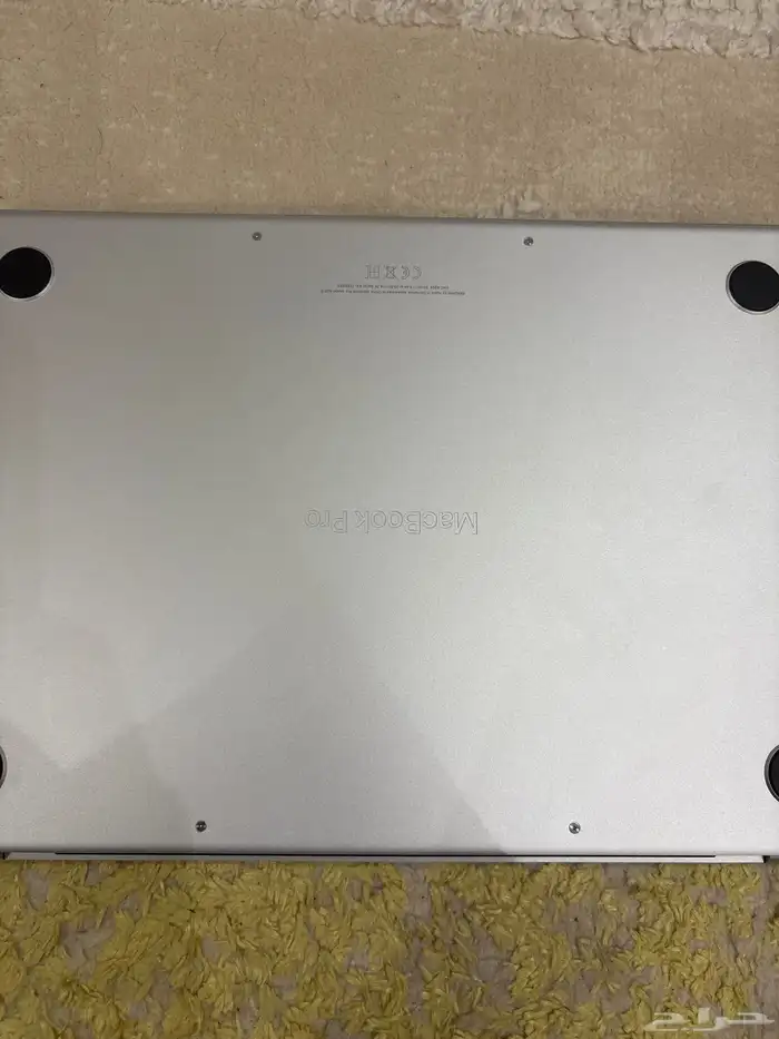 ماك بوك m3برو 2